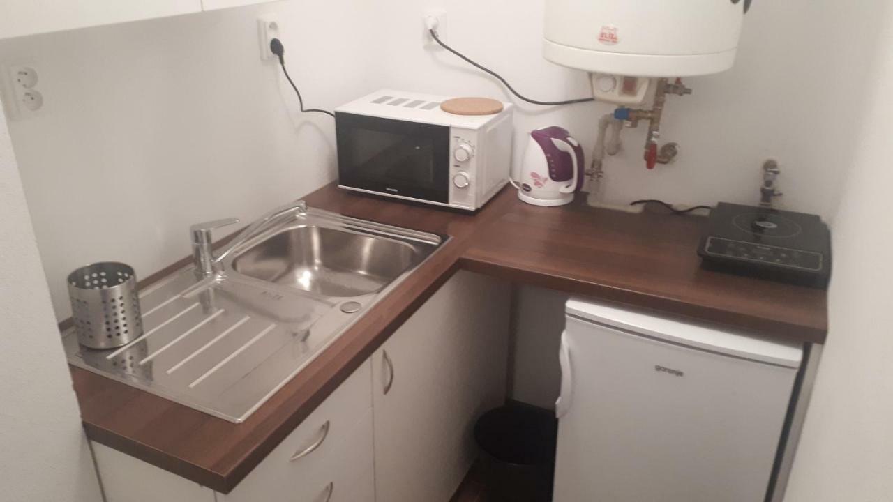 Apartmán - súkromie v meste  Bratislava Esterno foto