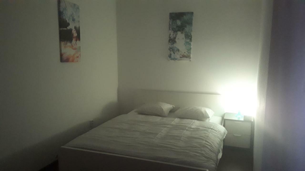 Apartmán - súkromie v meste  Bratislava Esterno foto
